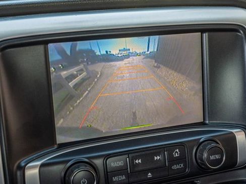 Used 2015 GMC Sierra 2500 SLE image 29