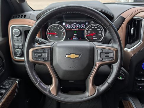Certified 2022 Chevrolet Silverado 3500 High Country w/ Z71 Off-Road Package AWD/4WD image 12