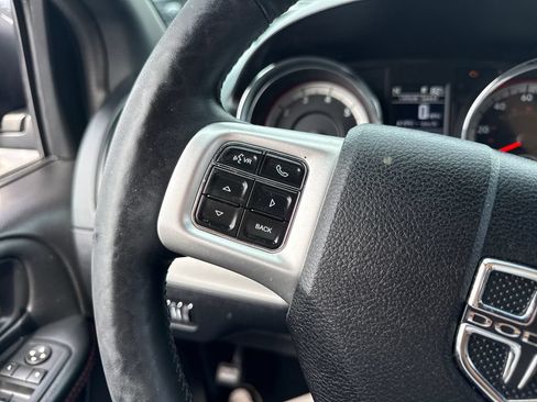 Used 2017 Dodge Grand Caravan GT FWD image 30
