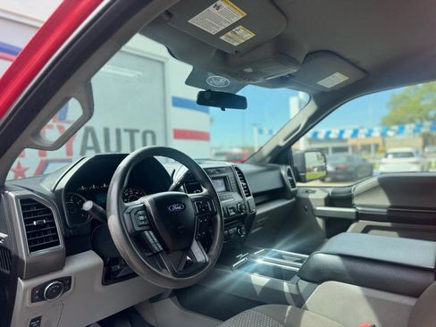 Used 2018 Ford F150 XLT image 29