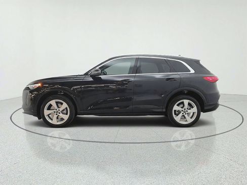 Used 2025 Audi Q5 Premium Plus w/ Premium Plus AWD/4WD image 8