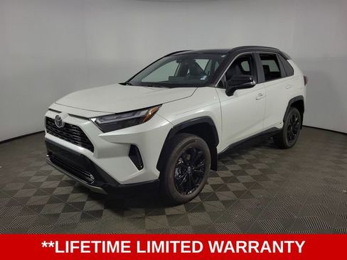 Used 2025 Toyota RAV4 XSE image 3