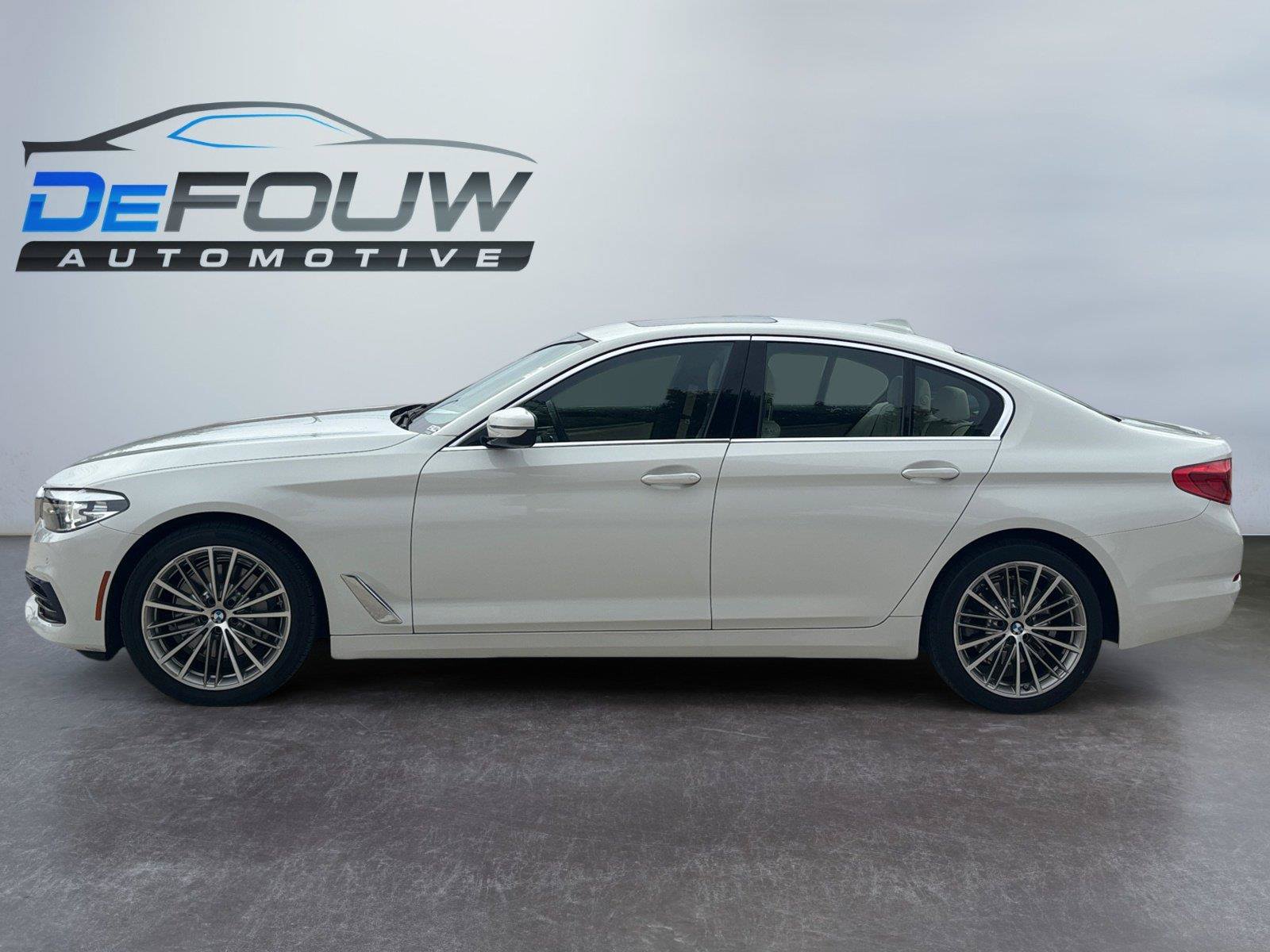 Used 2020 BMW 530i xDrive w/ Convenience Package AWD/4WD image 6