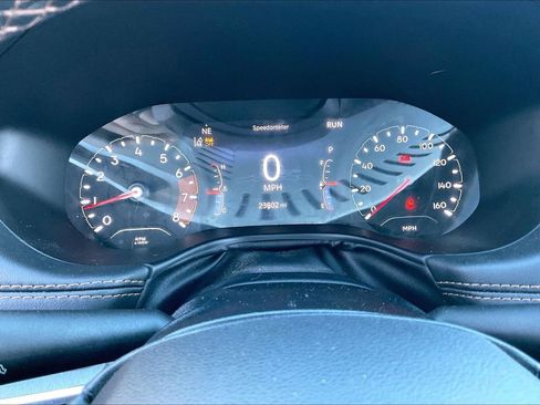 Used 2022 Jeep Compass Limited image 18