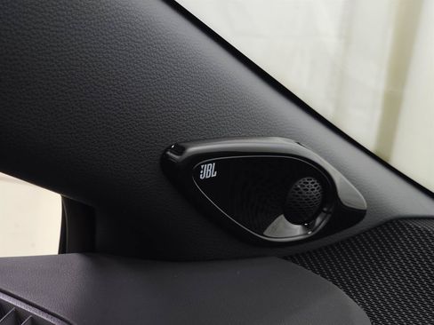 Used 2023 Toyota Corolla XSE FWD image 13