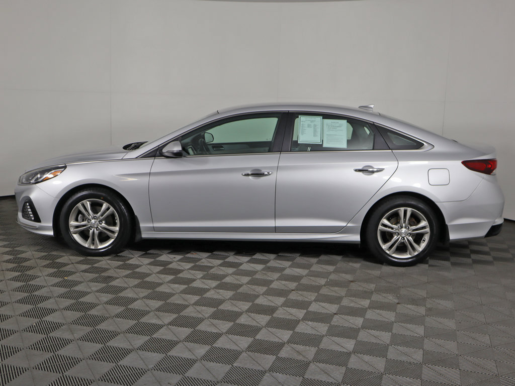 Used 2019 Hyundai Sonata SEL w/ Winter Weather Package FWD image 15