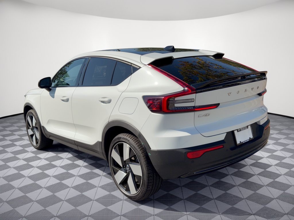 Used 2023 Volvo C40 P8 Recharge Ultimate AWD/4WD image 3