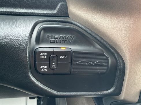 Used 2019 RAM 2500 Laramie AWD/4WD image 22