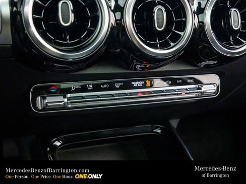 New 2026 Mercedes-Benz GLB 250 4MATIC image 27