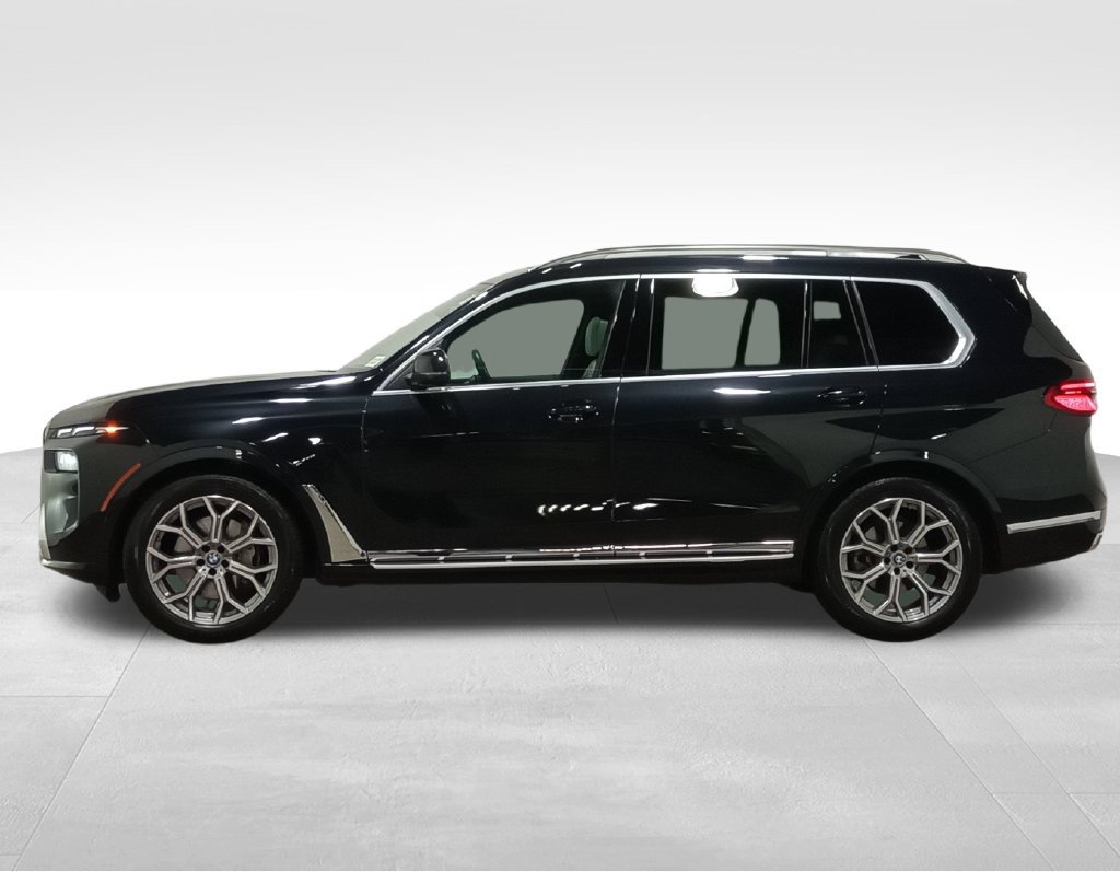 Used 2024 BMW X7 xDrive40i AWD/4WD image 9