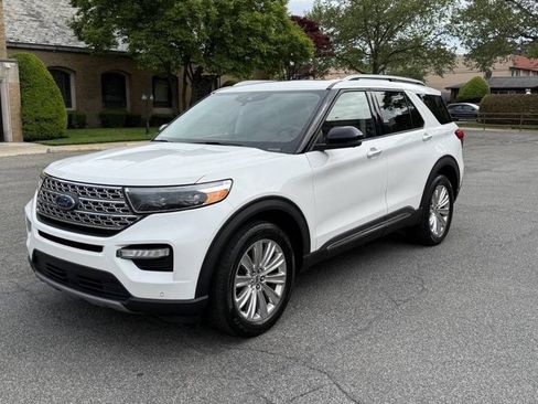 Used 2020 Ford Explorer Limited AWD/4WD image 3