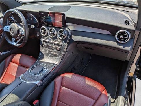 Used 2020 Mercedes-Benz GLC 300 4MATIC image 21