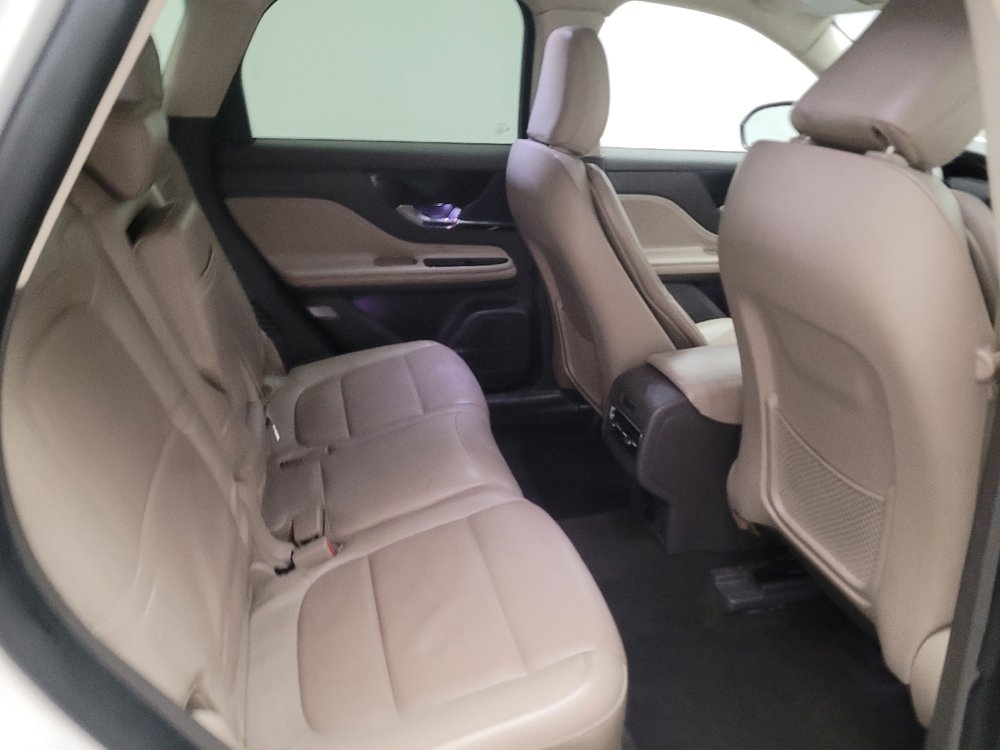 Used 2022 Lincoln Corsair AWD w/ Premium Package image 19