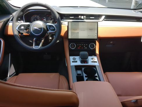 New 2026 Jaguar F-PACE R-Dynamic S image 15