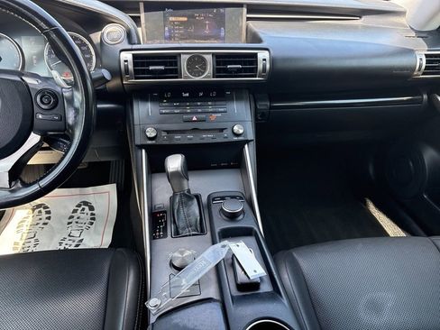 Used 2016 Lexus IS 200t RWD image 20