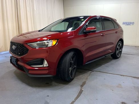 Certified 2019 Ford Edge ST w/ Convenience Package AWD/4WD image 7