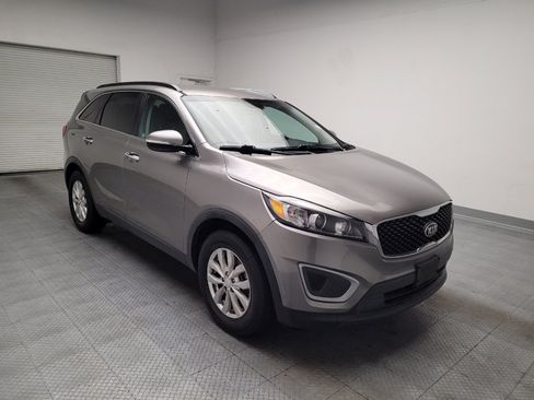 Used 2017 Kia Sorento LX w/ LX V6 Convenience Package FWD image 13