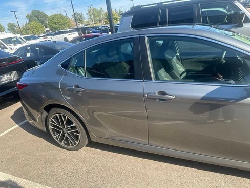 Used 2026 Toyota Camry XLE AWD/4WD image 25