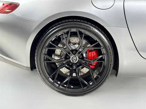 Used 2016 Mercedes-Benz AMG GT S image 37