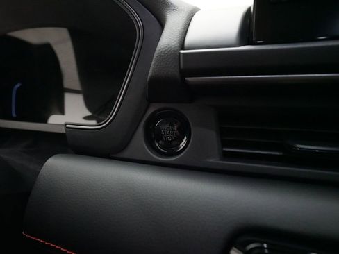 Certified 2025 Honda Pilot TrailSport image 31