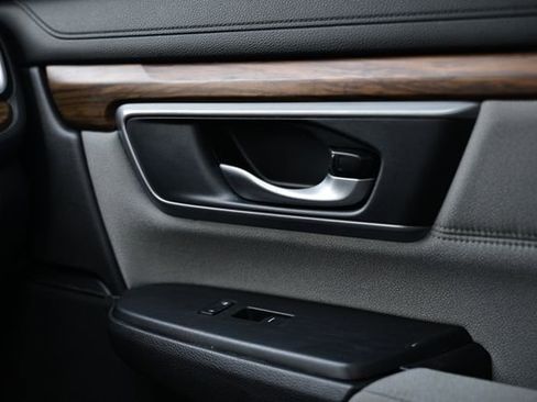 Used 2017 Honda CR-V EX image 40