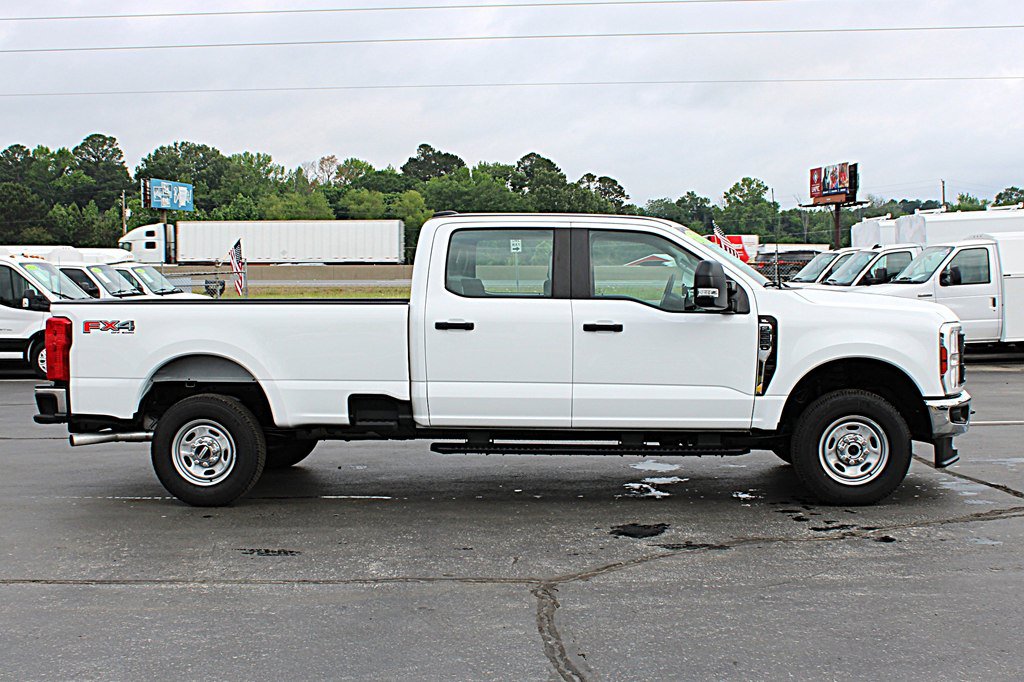Used 2024 Ford F250 XL w/ XL Chrome Package AWD/4WD image 7