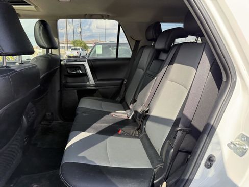 Used 2018 Toyota 4Runner 2WD image 17