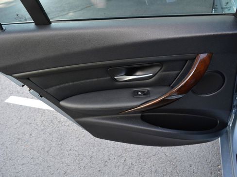 Used 2014 BMW 328i Sedan RWD image 13