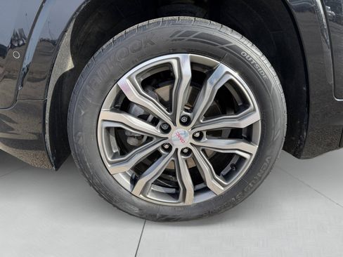 Used 2020 GMC Terrain Denali w/ Denali Premium Package image 14