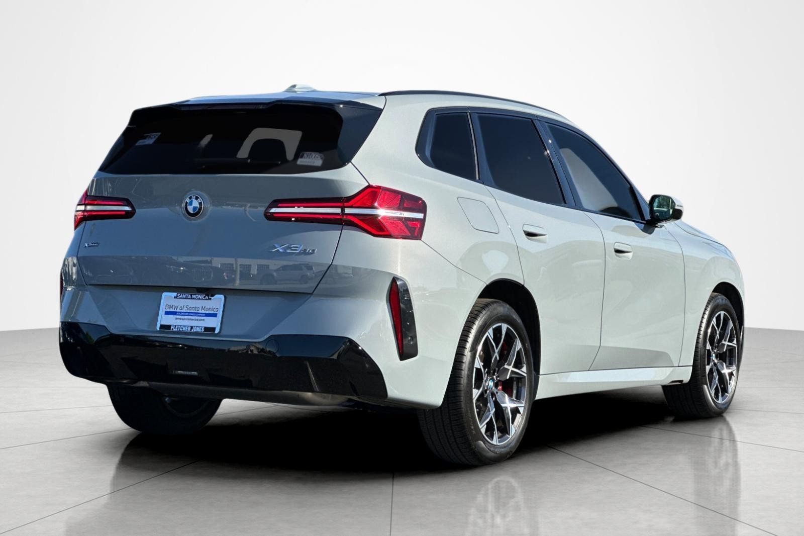 Used 2026 BMW X3 xDrive30i w/ M Sport Package AWD/4WD image 5
