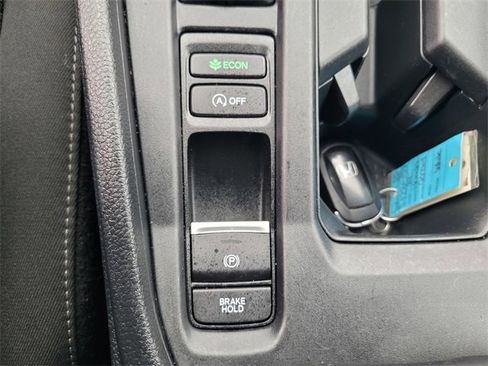 Certified 2024 Honda Accord EX image 26