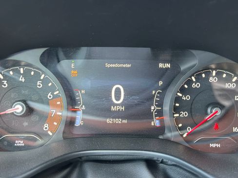 Used 2024 Jeep Compass Latitude AWD/4WD image 8