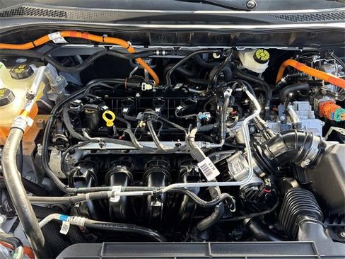 Certified 2022 Ford Escape SE image 37