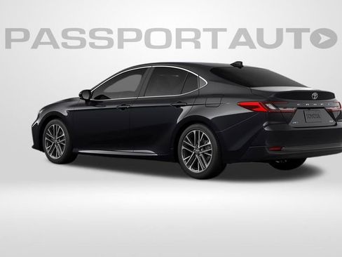 New 2026 Toyota Camry XLE image 7