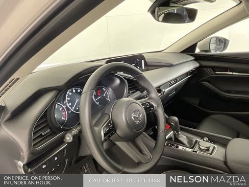 New 2026 MAZDA MAZDA3 2.5 S Sedan w/ Preferred Pkg image 30