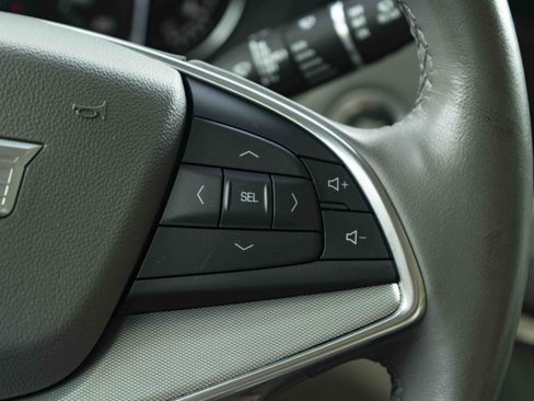 Used 2022 Cadillac XT5 Premium Luxury FWD image 29
