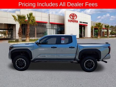 New 2025 Toyota Tacoma TRD Off-Road AWD/4WD image 8