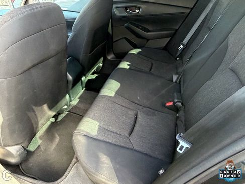 Used 2023 Honda Accord LX image 17