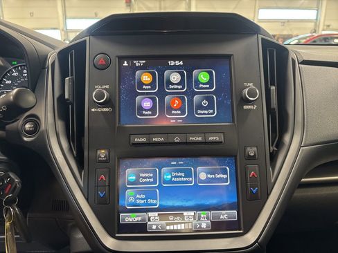 Certified 2024 Subaru Impreza 2.0i image 19