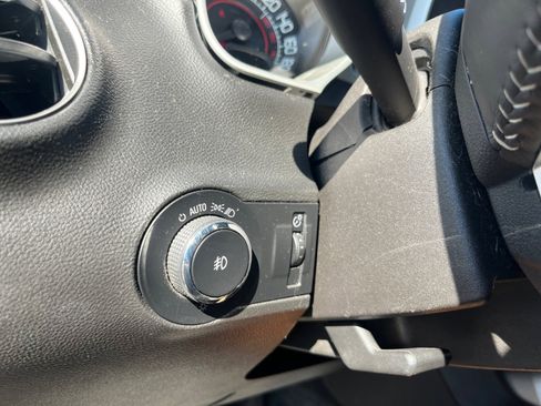 Used 2010 Chevrolet Camaro SS image 32