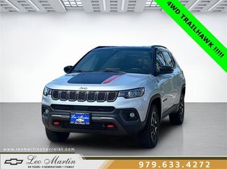 Used 2024 Jeep Compass Trailhawk video 1