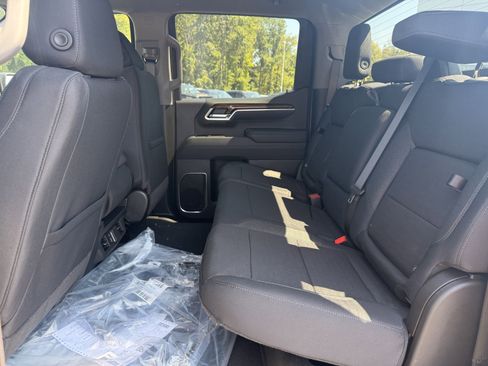 New 2026 GMC Sierra 1500 Elevation image 18