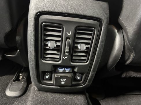 Used 2023 Dodge Durango GT image 21