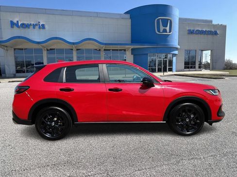 Used 2025 Honda HR-V Sport image 5