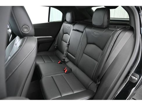 Used 2024 Cadillac XT4 Premium Luxury image 26