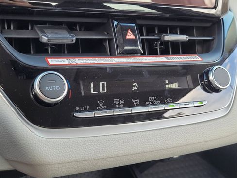 Certified 2026 Toyota Corolla LE image 18