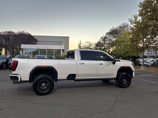Used 2024 GMC Sierra 2500 Denali Ultimate AWD/4WD image 10