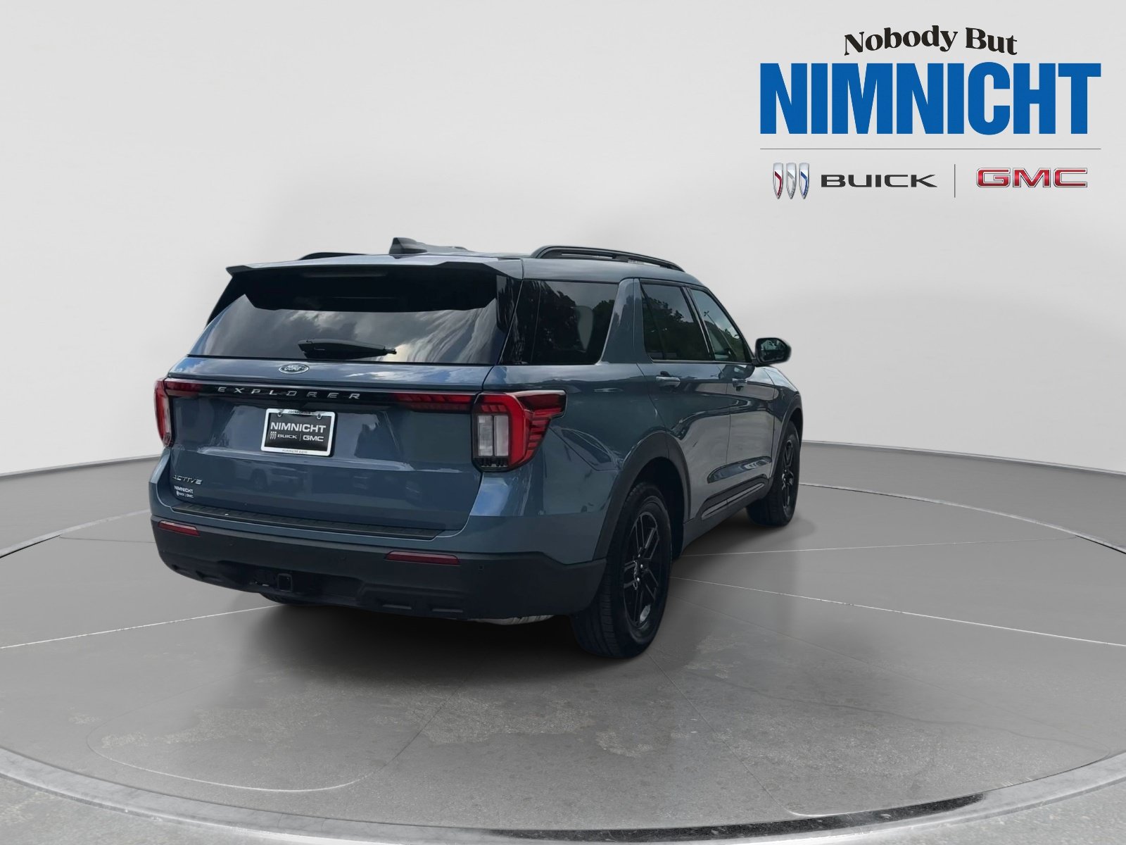 Used 2025 Ford Explorer Active RWD image 7