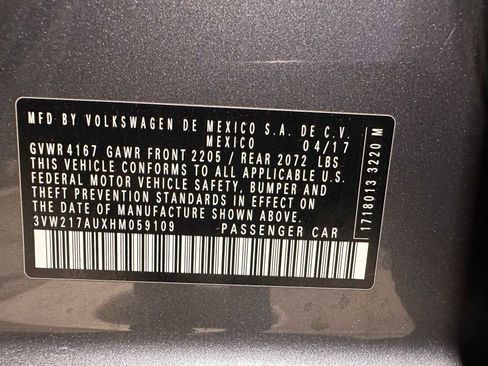 Used 2017 Volkswagen Golf SEL image 23