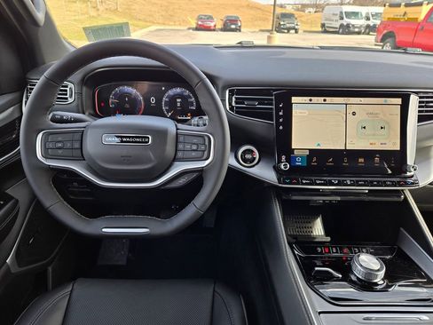 New 2026 Jeep Grand Wagoneer 4WD image 16